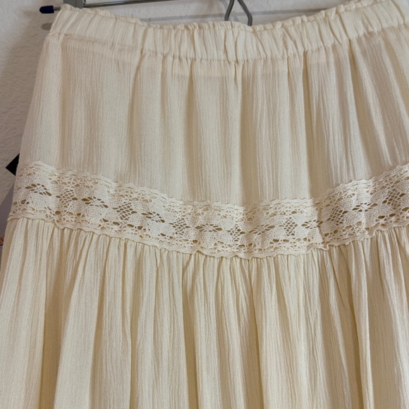π Boho Western Lace-Tiered Maxi Skirt β Antique White β XL π - Picture 16 of 16